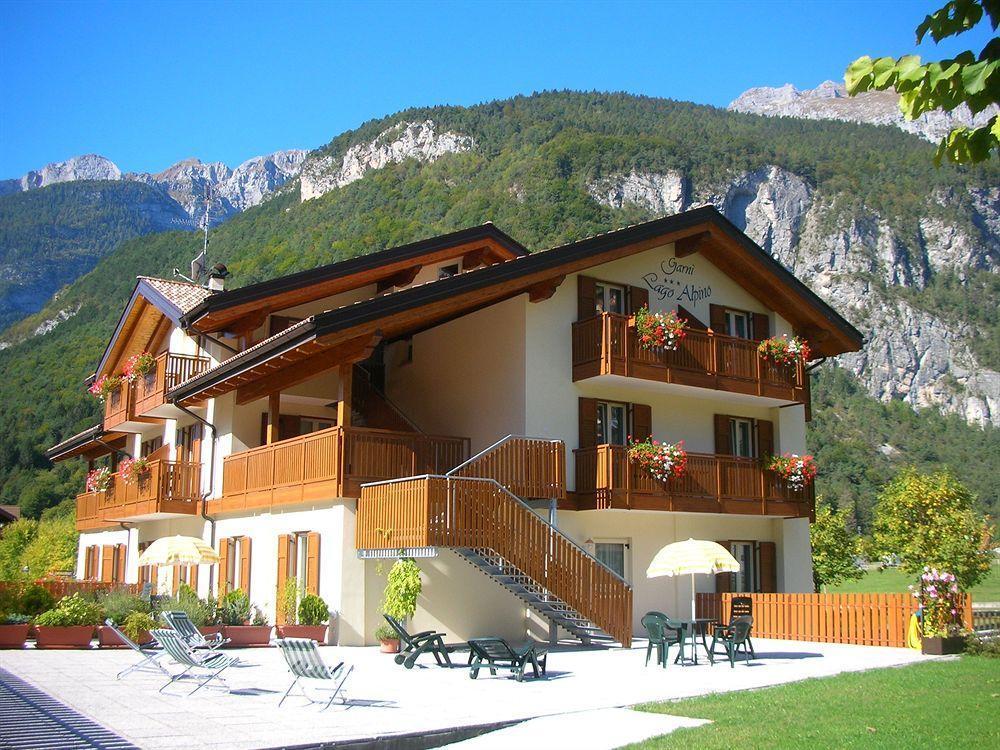 Garni Lago Alpino Molveno Ngoại thất bức ảnh