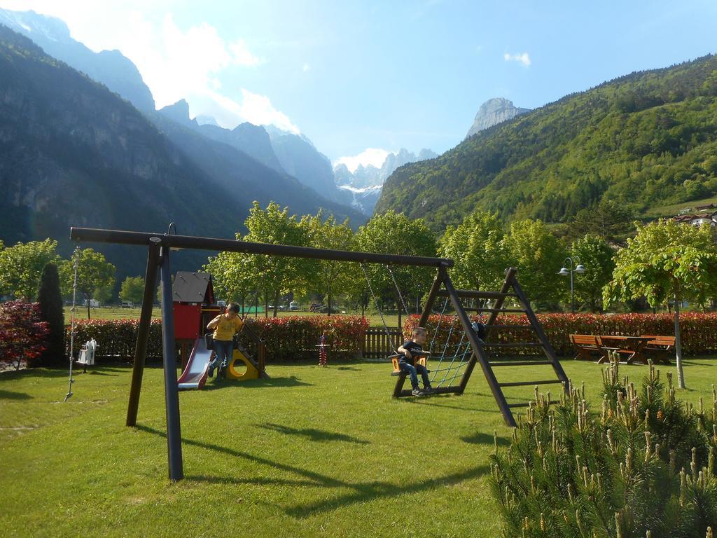 Garni Lago Alpino Molveno Ngoại thất bức ảnh